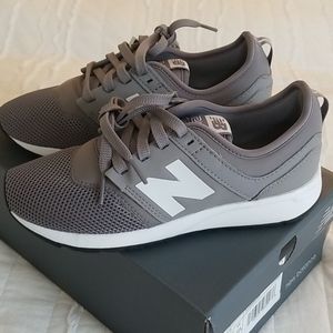 New Balance Sneakers